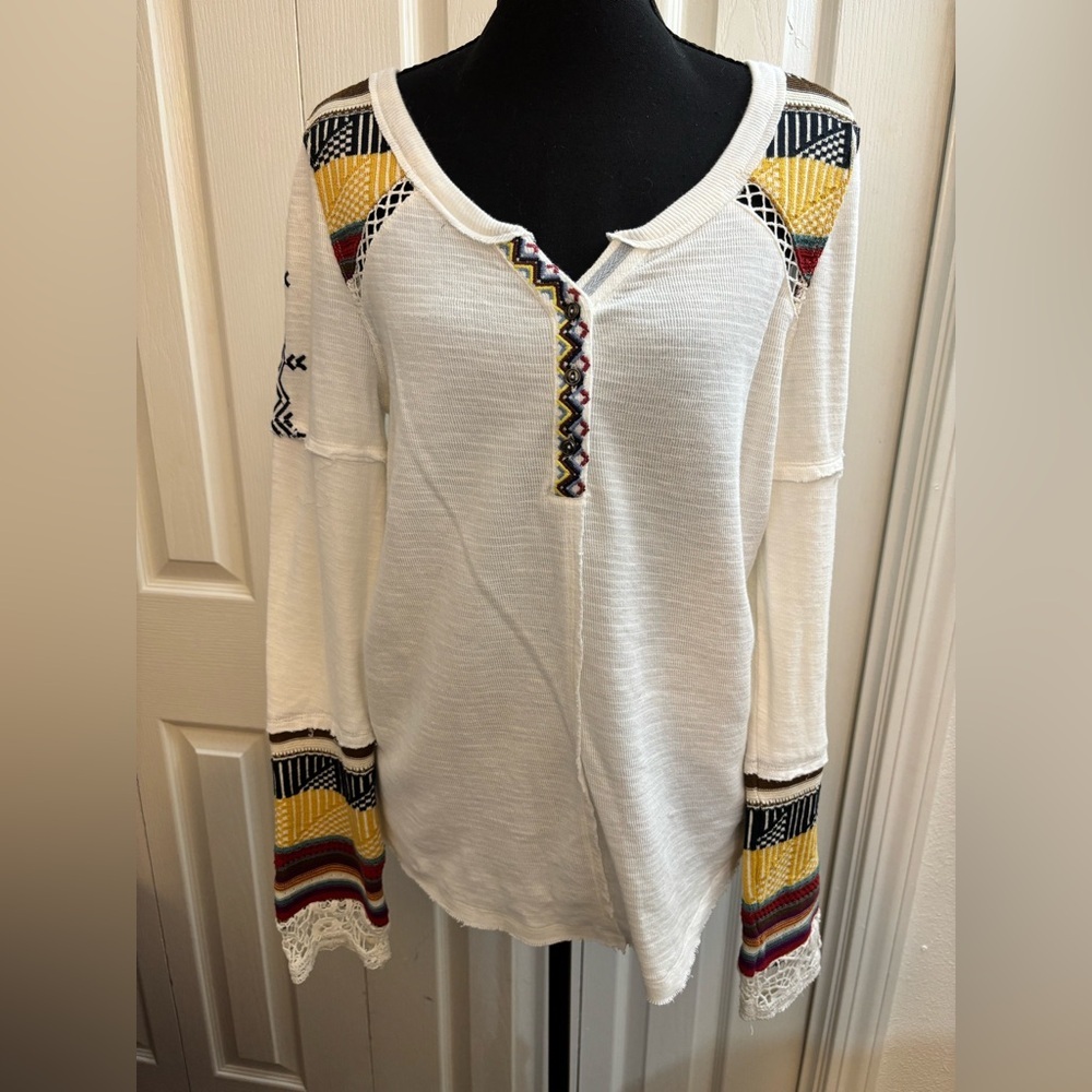 Sundance White Top with Multicolor Embroidery